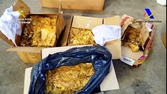 La Guardia Civil incauta 14.000 kilos de tabaco cacereño de contrabando