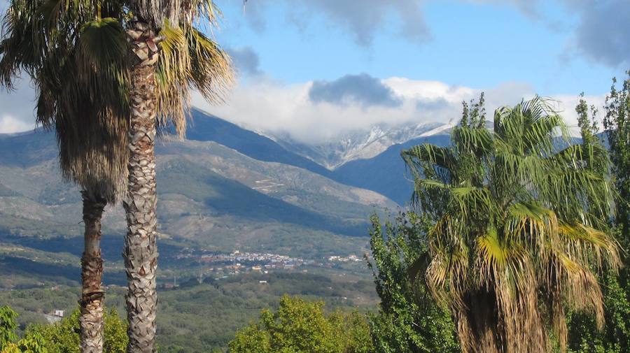 Gredos visto desde el mirador Los Bolos de Jaraíz