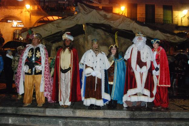 Los Reyes llegarán a la plaza Mayor el 5 de enero 