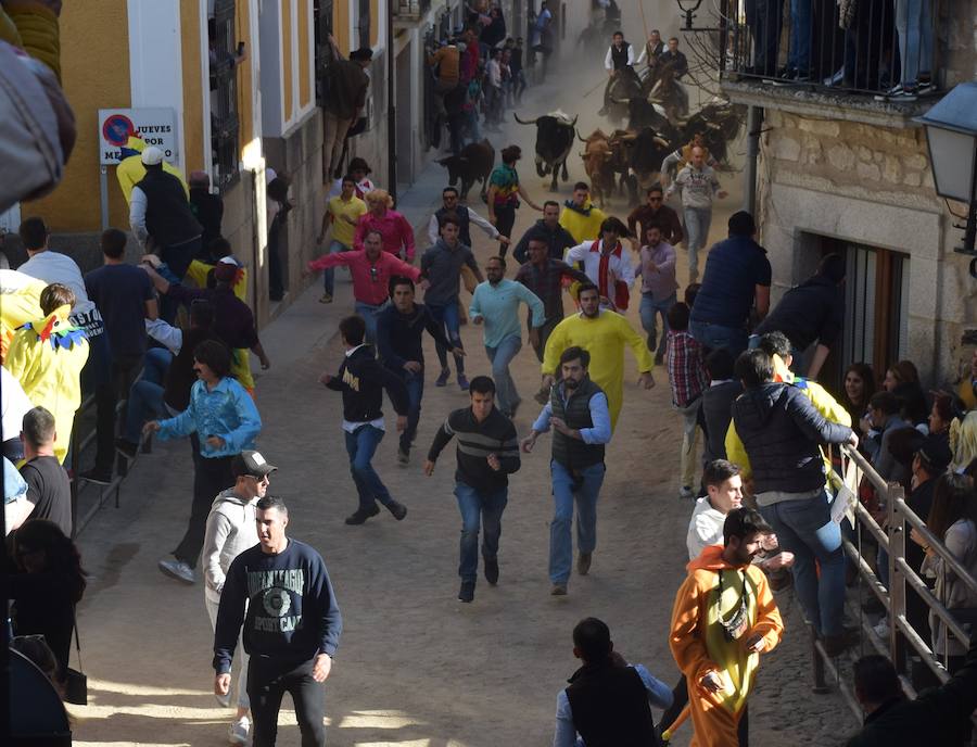 Encierro celebrado este sábado en uno de sus tramos 