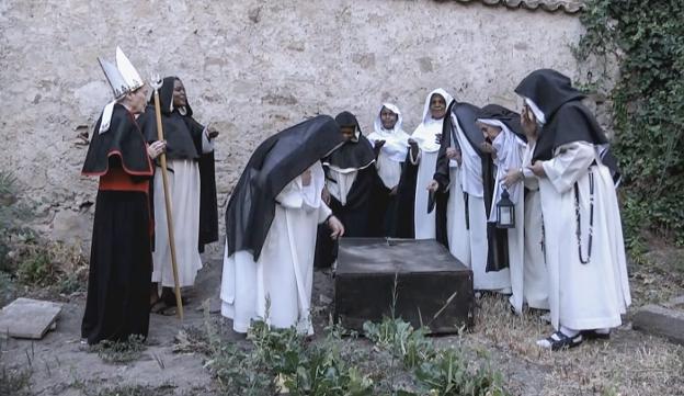 Religiosas de clausura graban y suben a YouTube un documental de su fundador