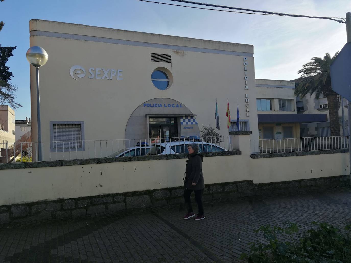 La Jefatura de Policía permanecerá cerrada durante un tiempo por la noche por falta de personal 