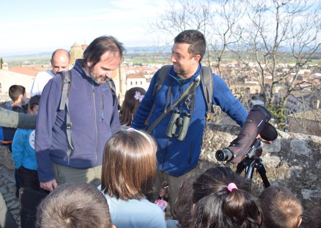 Avistamiento de aves con menores y el cuentacuentos. 