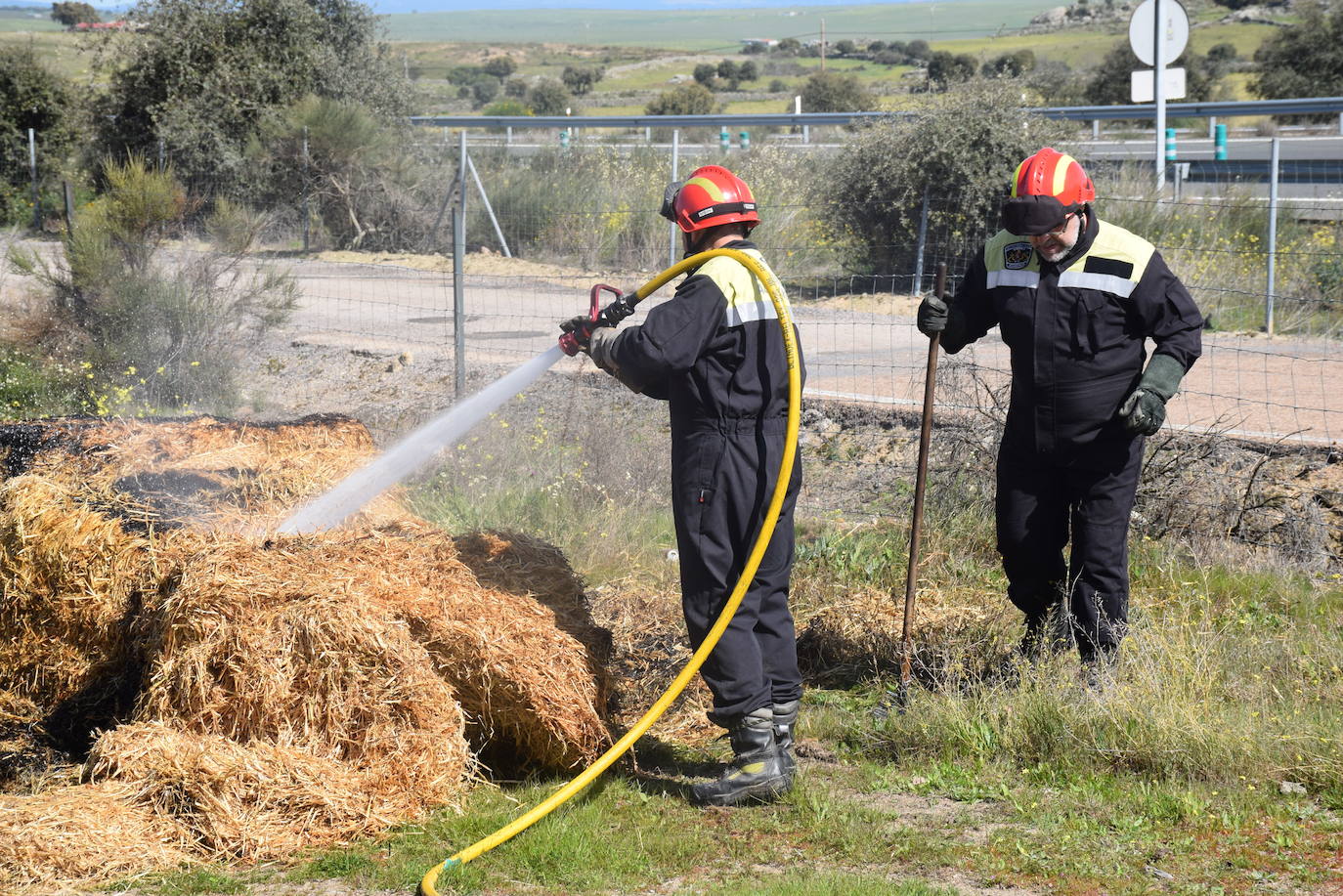 Fotos: Incendio en una nave en Copreca