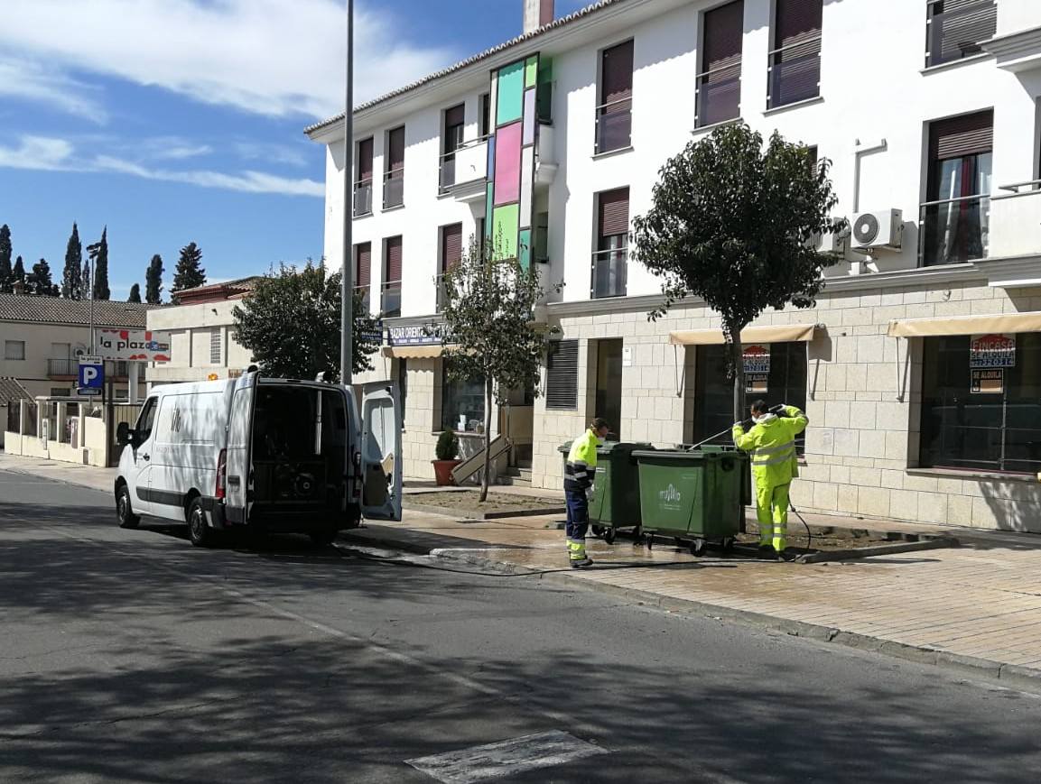 Limpieza de contentedores, esta tarde 
