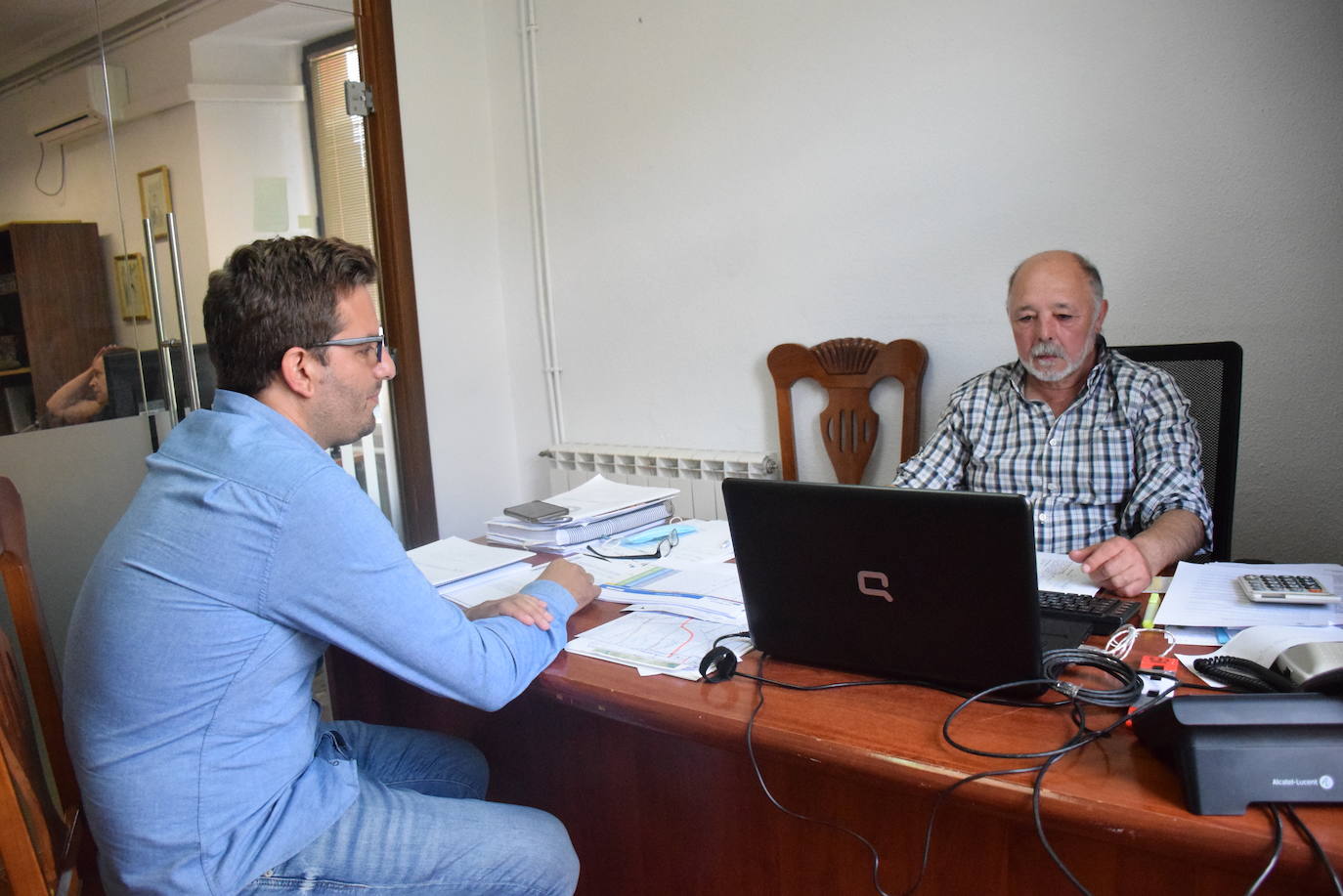 Javier Salor junto a su compañero Enrique Borrega 