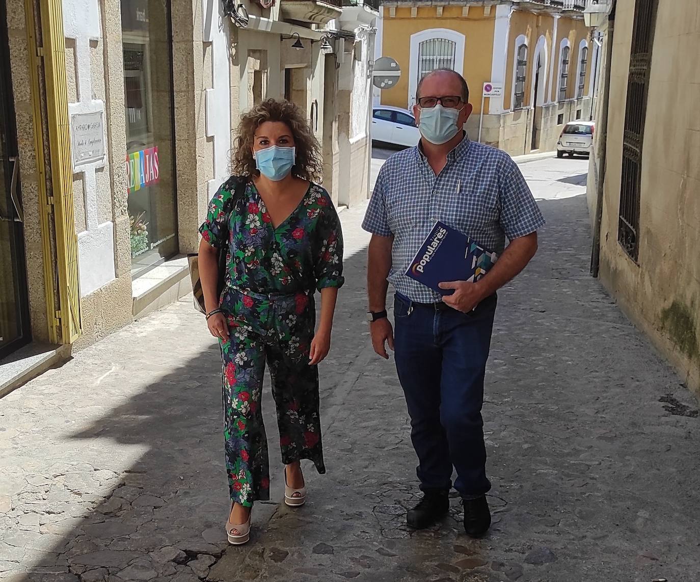 Inés Rubio, junto a su compañero Eduardo Diz 