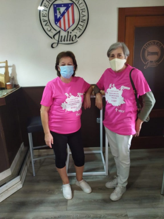 Integrantes de la Asociación Contra el Cáncer 