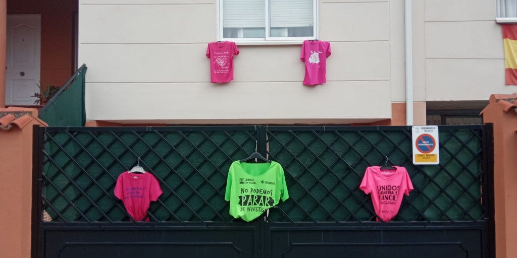 Integrantes de la Asociación Contra el Cáncer 