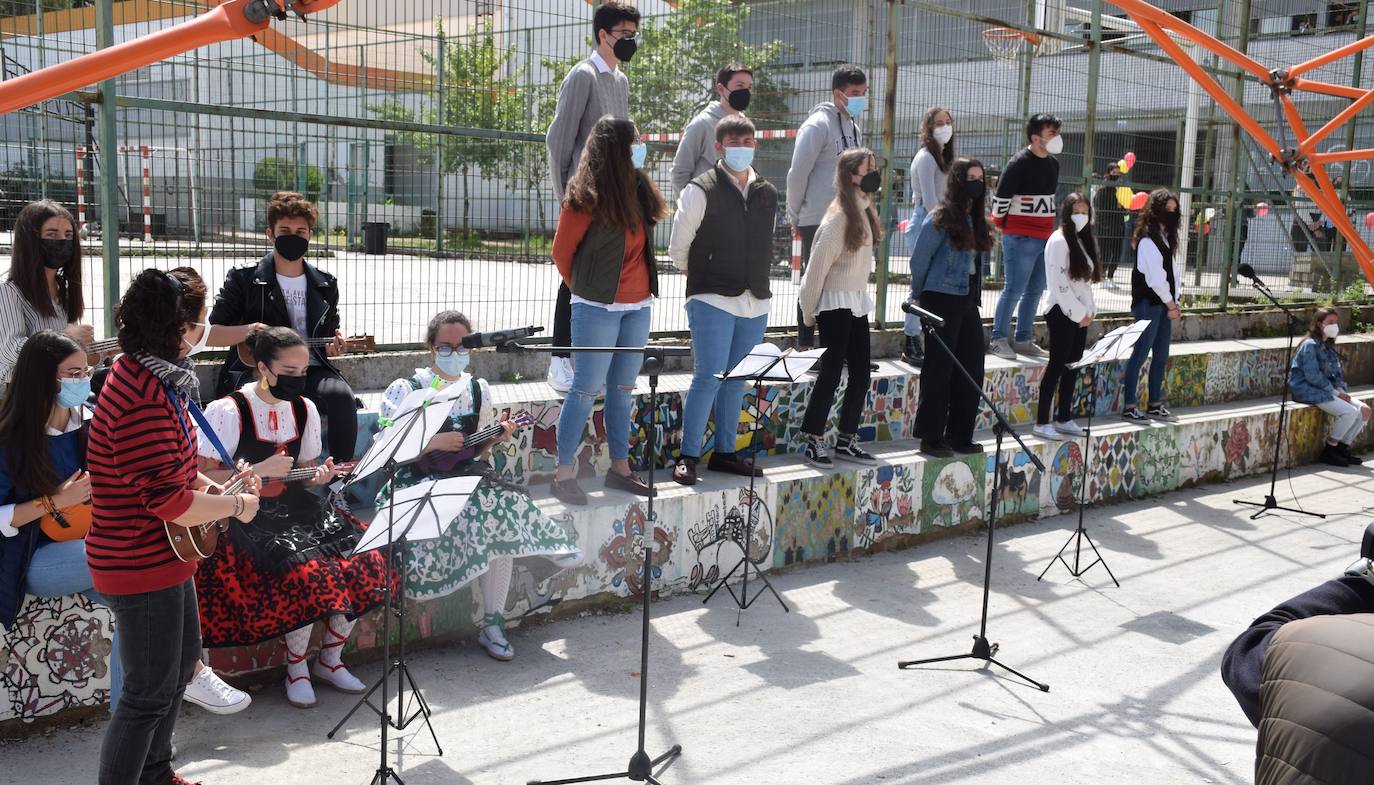 Fotos: Homenaje a Kin Paredes