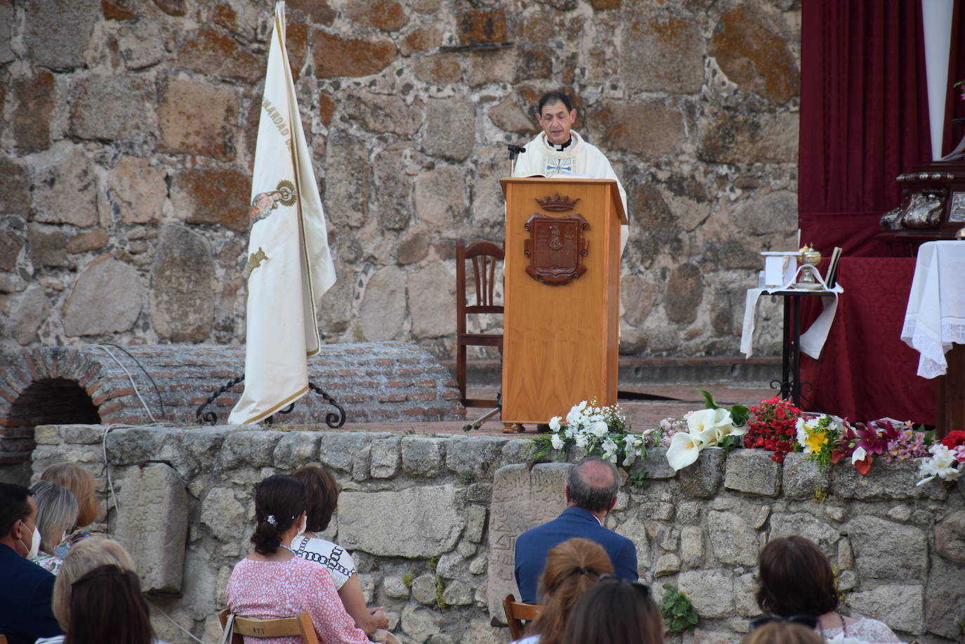 Fotos: Ofrenda floral a la Patrona