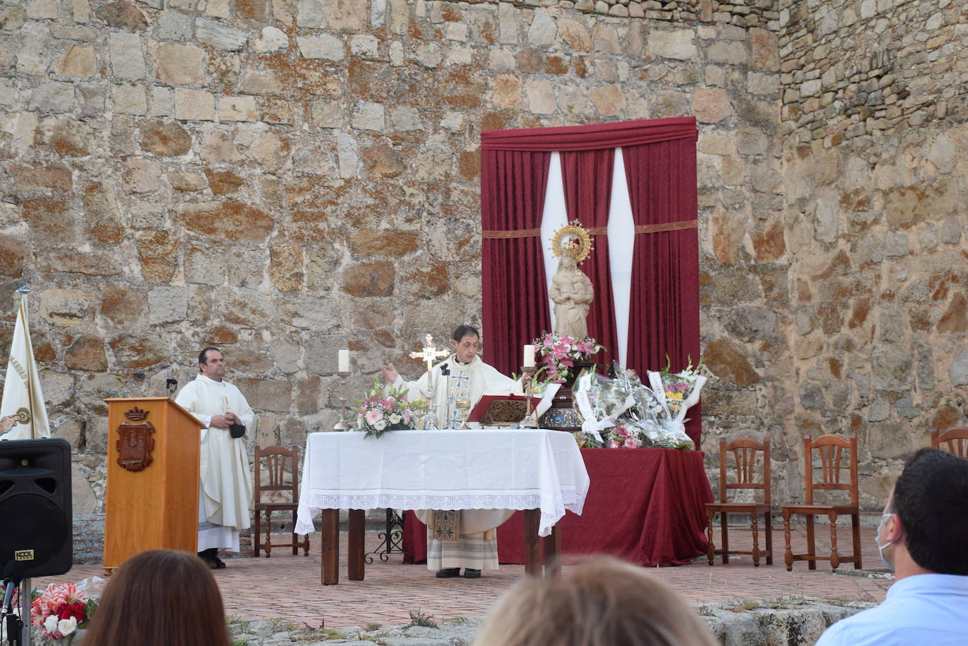 Fotos: Ofrenda floral a la Patrona