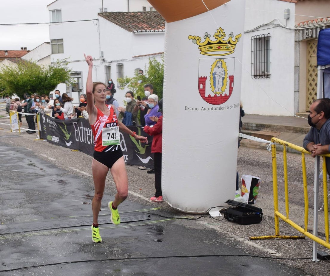 Fotos: Cross Popular Ciudad de Trujillo, con 140 corredores