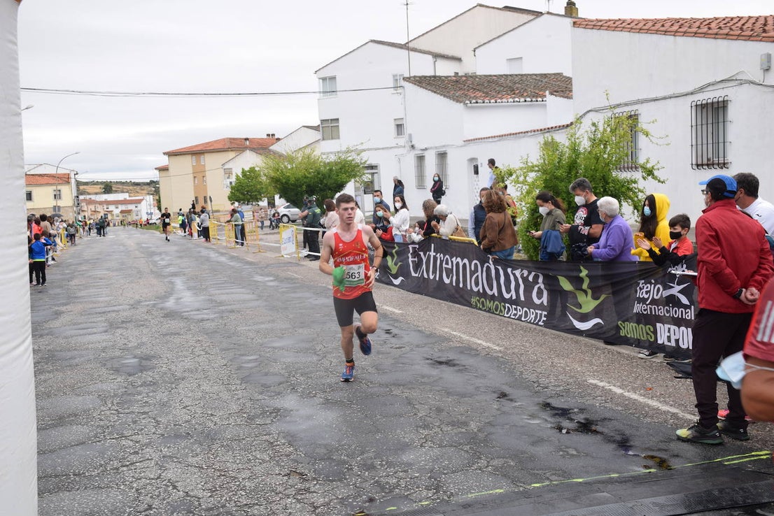 Fotos: Cross Popular Ciudad de Trujillo, con 140 corredores
