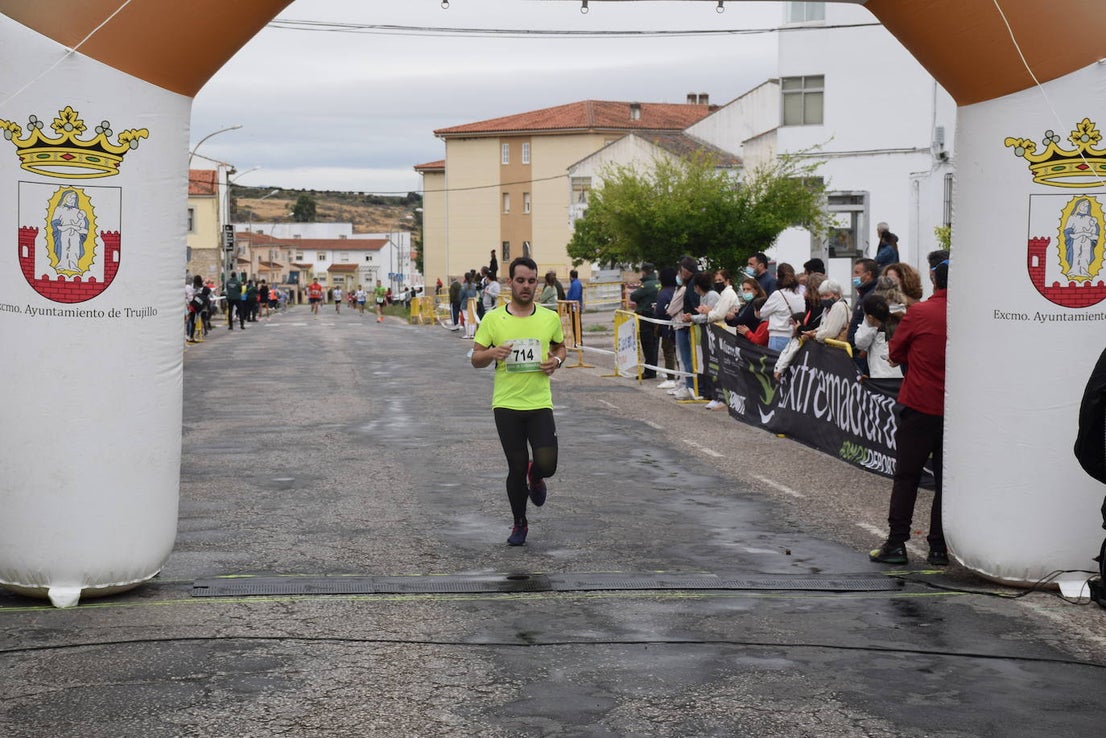 Fotos: Cross Popular Ciudad de Trujillo, con 140 corredores