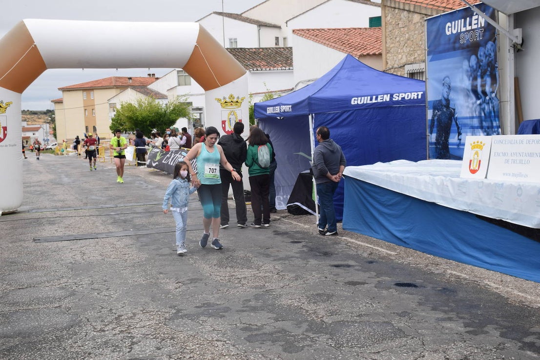 Fotos: Cross Popular Ciudad de Trujillo, con 140 corredores
