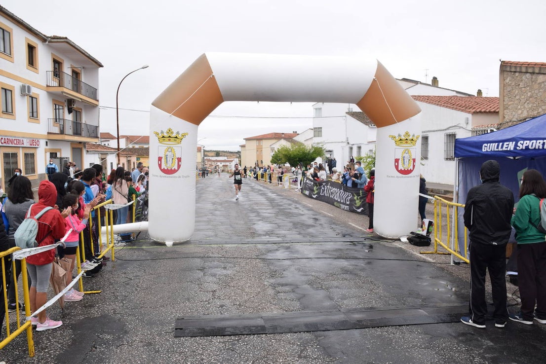 Fotos: Cross Popular Ciudad de Trujillo, con 140 corredores