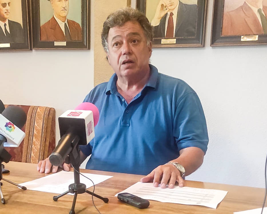 El alcalde, José Antonio Redondo, en la rueda de prensa de ayer 