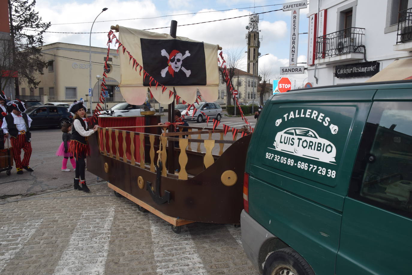 Fotos: Desfile y concurso de comparsas