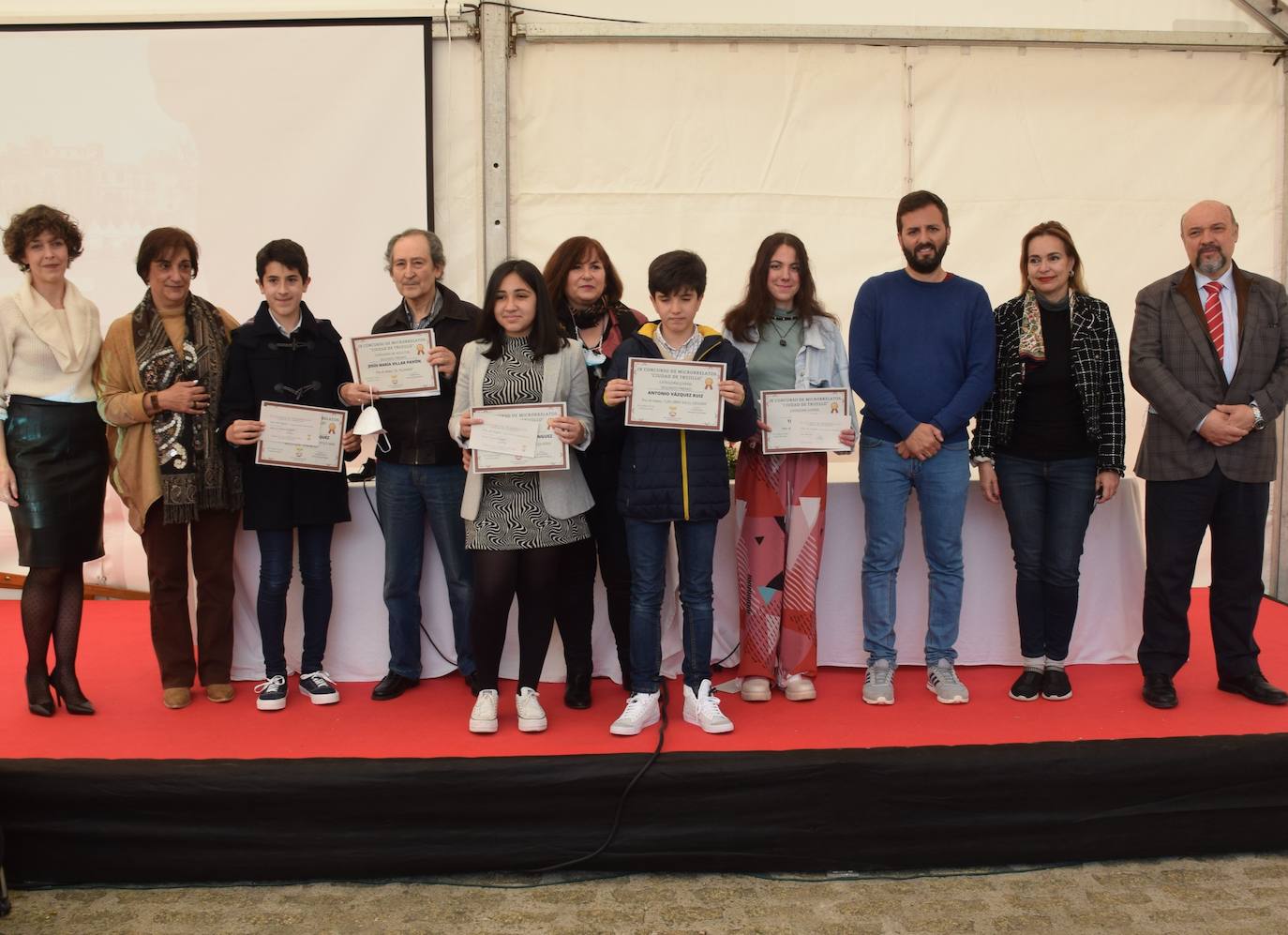 Premiados y organizadores en el acto celebrado este domingo