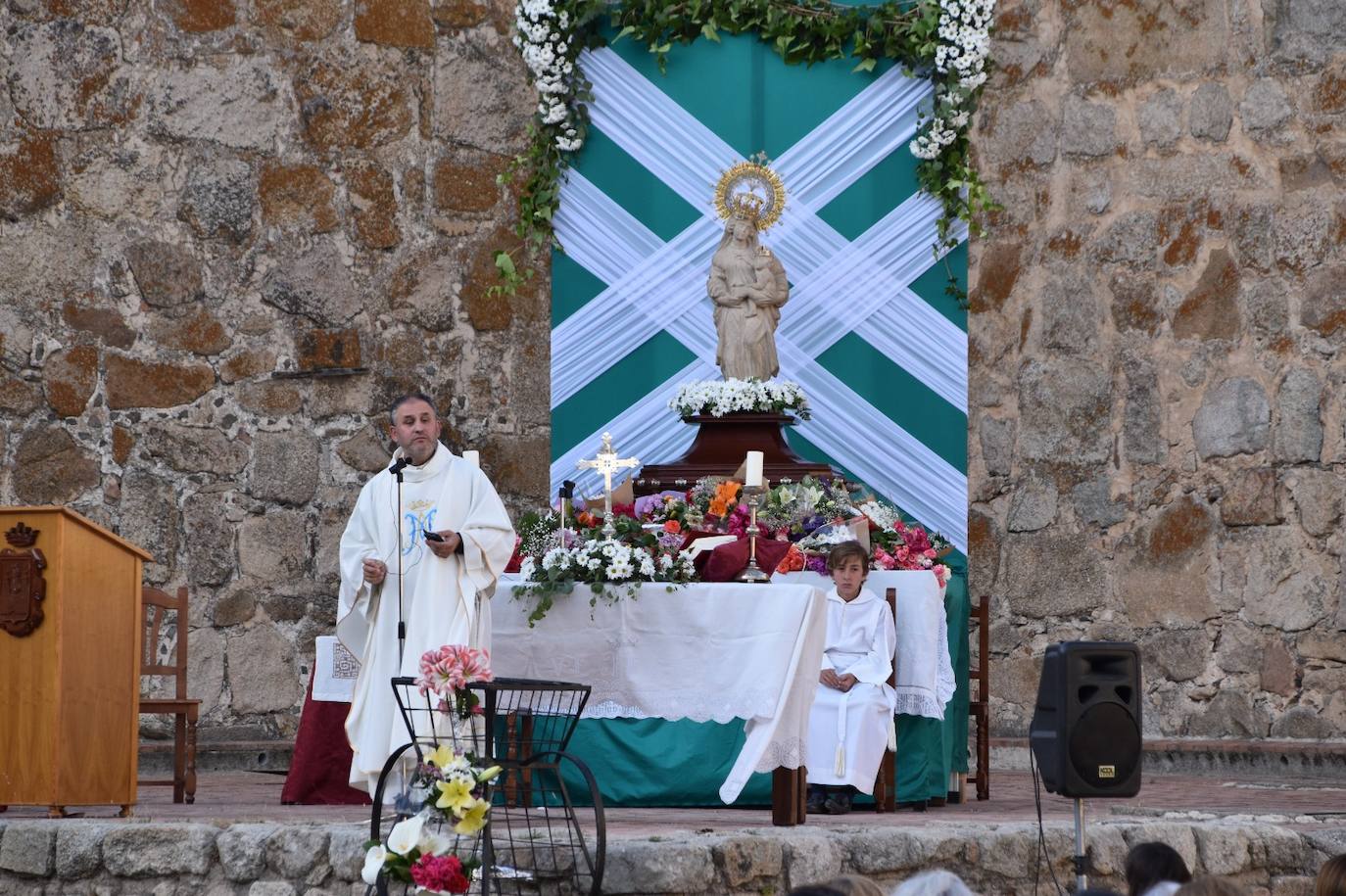 Fotos: La Patrona se llena de flores