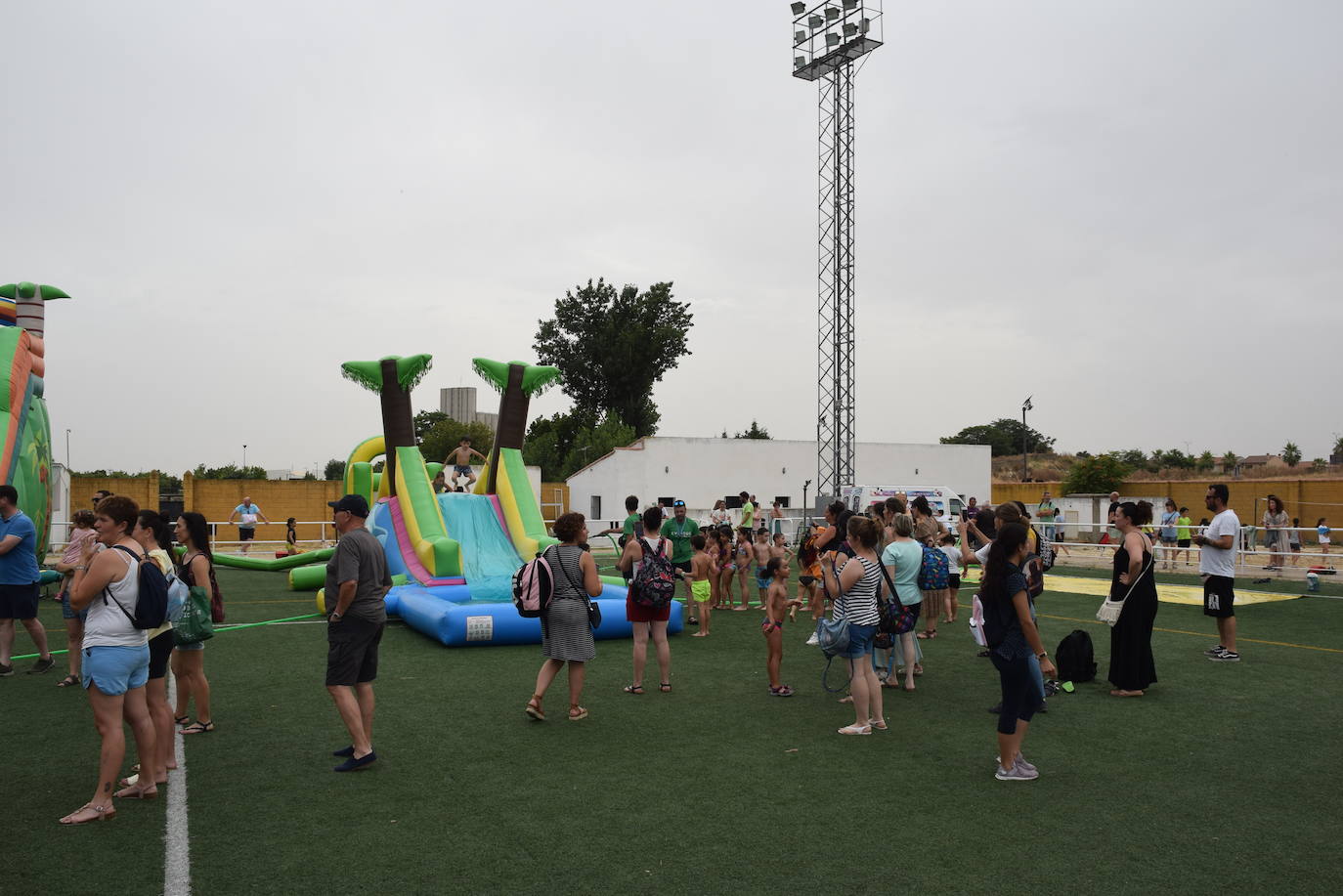 Fotos: Diversión en las escuelas deportivas municipales