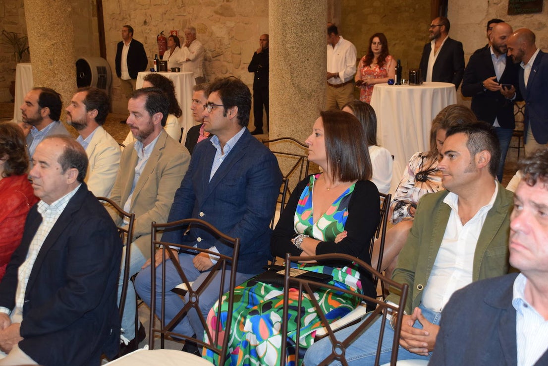 Fotos: II Premios Empresariales de Asemtru