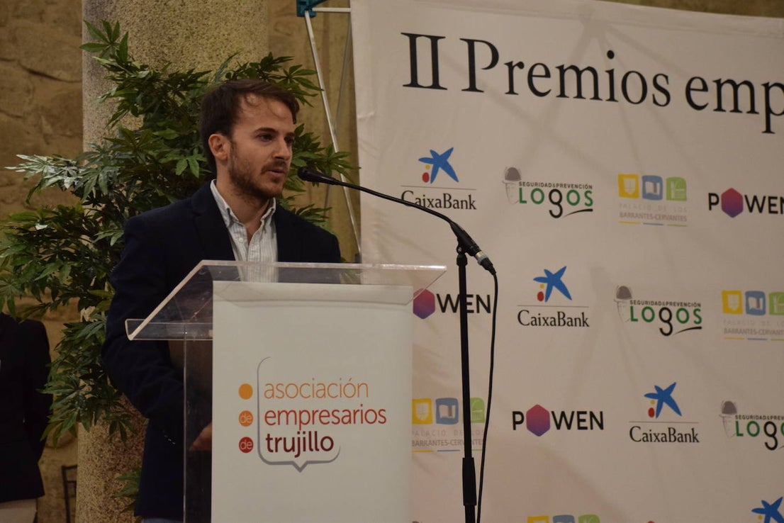 Fotos: II Premios Empresariales de Asemtru