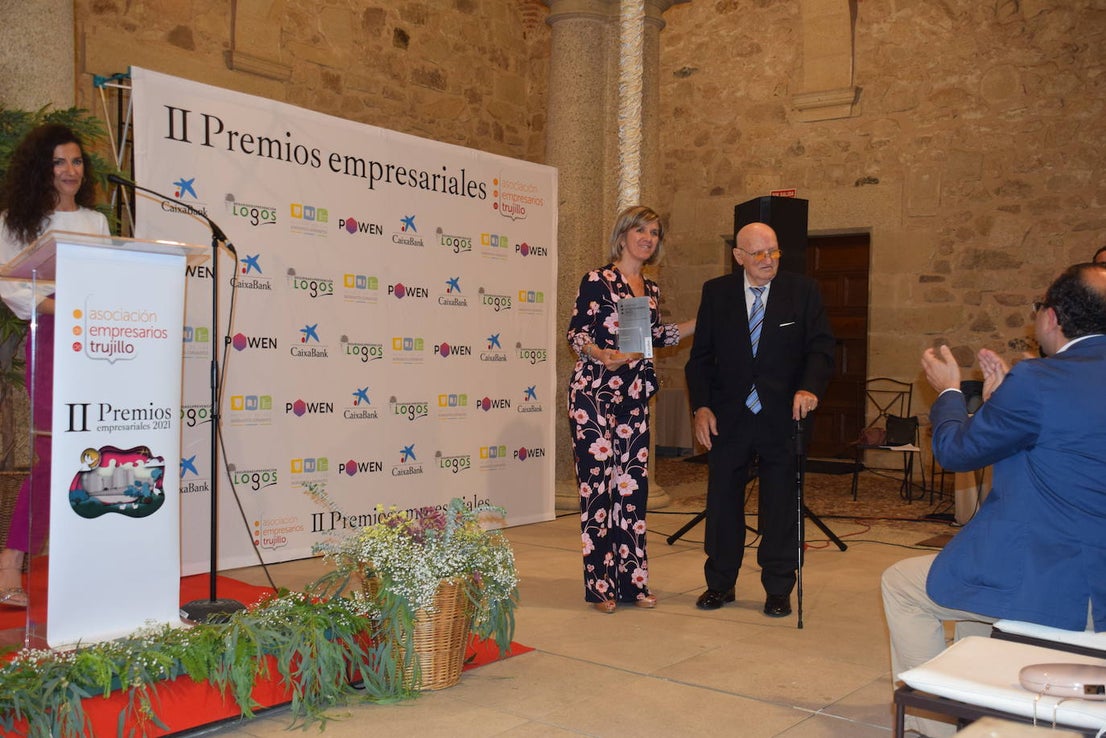 Fotos: II Premios Empresariales de Asemtru