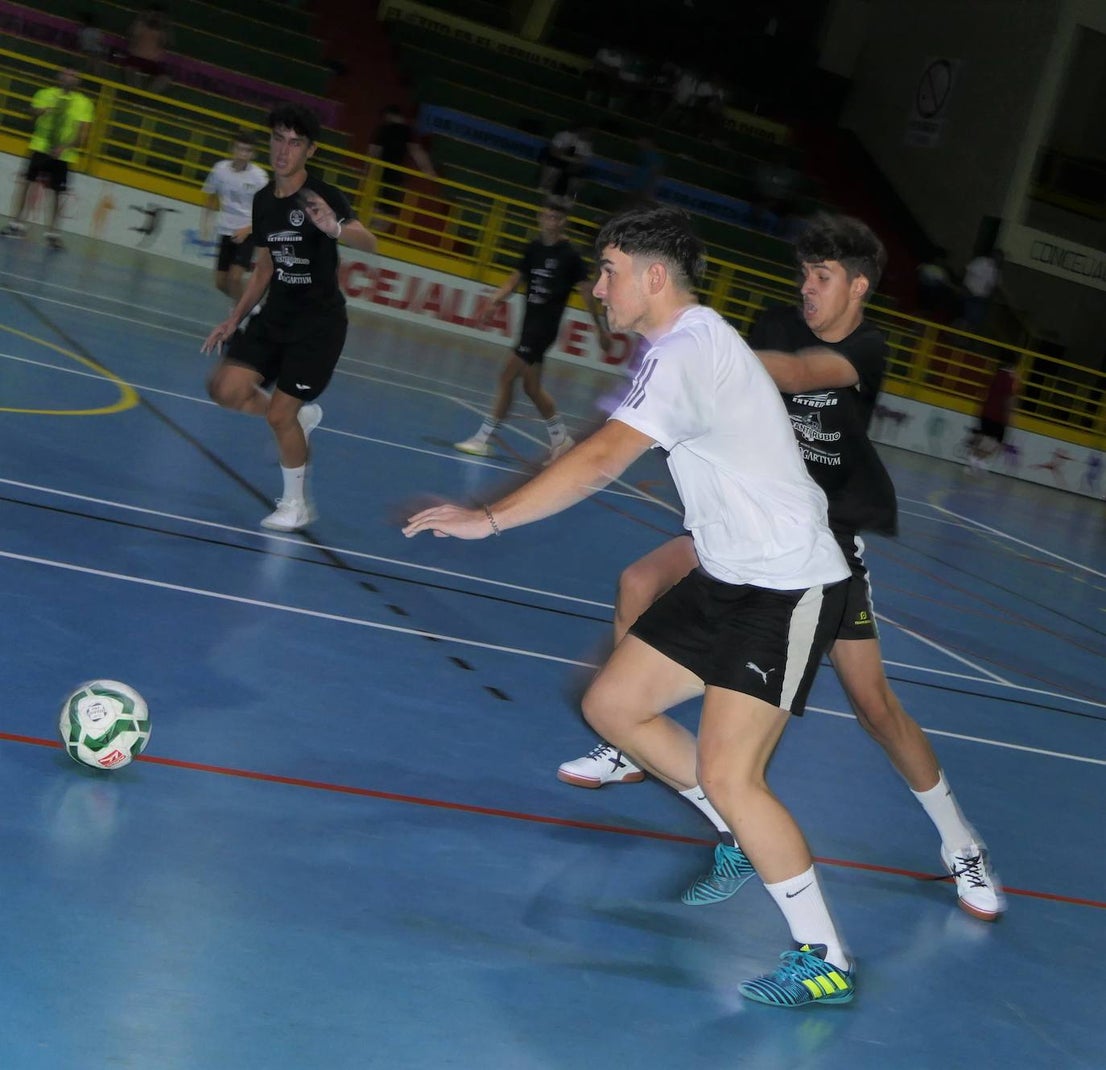 Torneo de 24 horas fútbol sala, de distintas categorías 