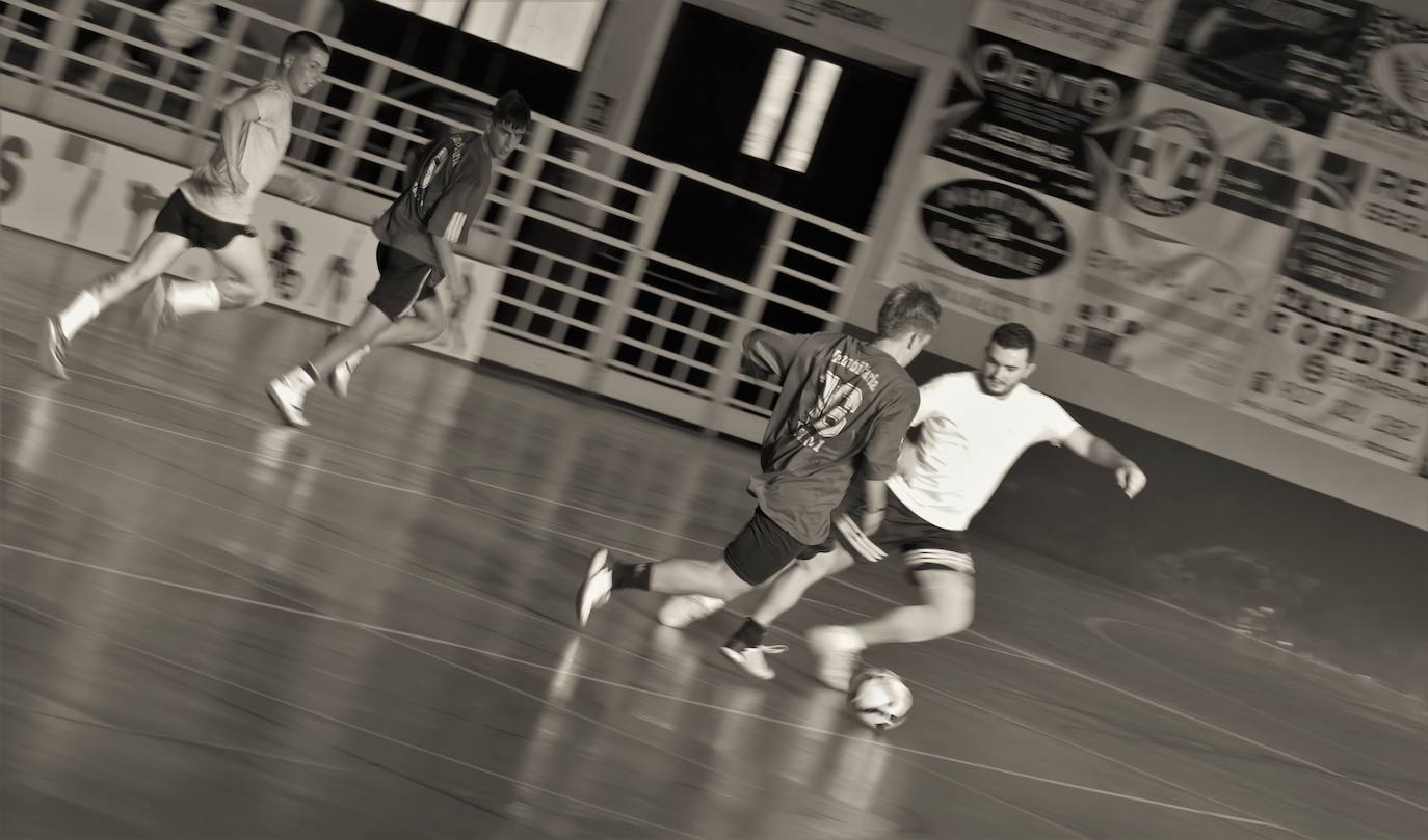 Torneo de 24 horas fútbol sala, de distintas categorías 