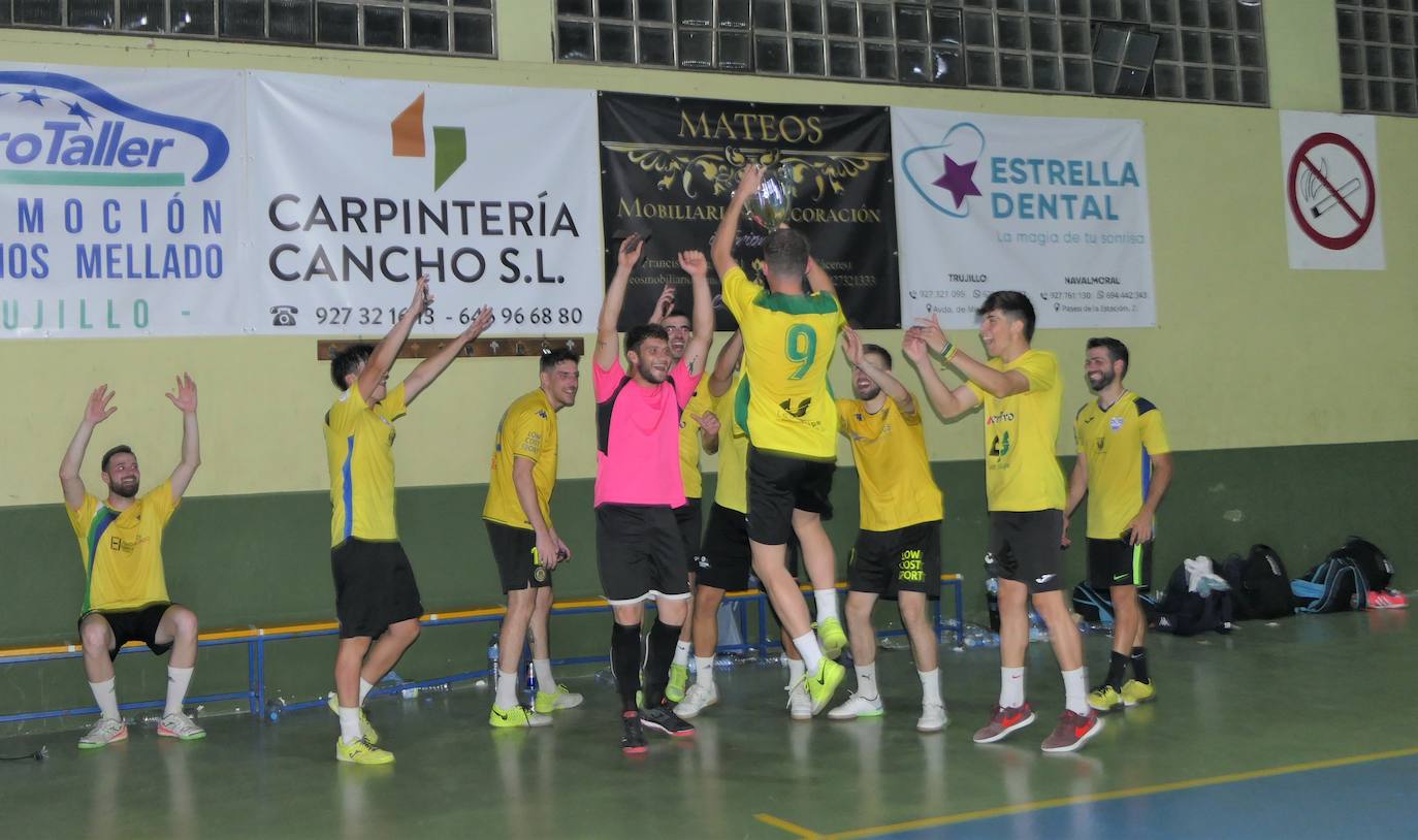 Torneo de 24 horas fútbol sala, de distintas categorías 