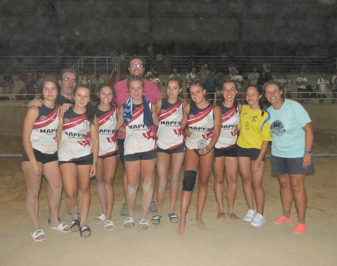 Fotos: II edición del torneo de balonmano playa 'Ciudad de Trujillo'
