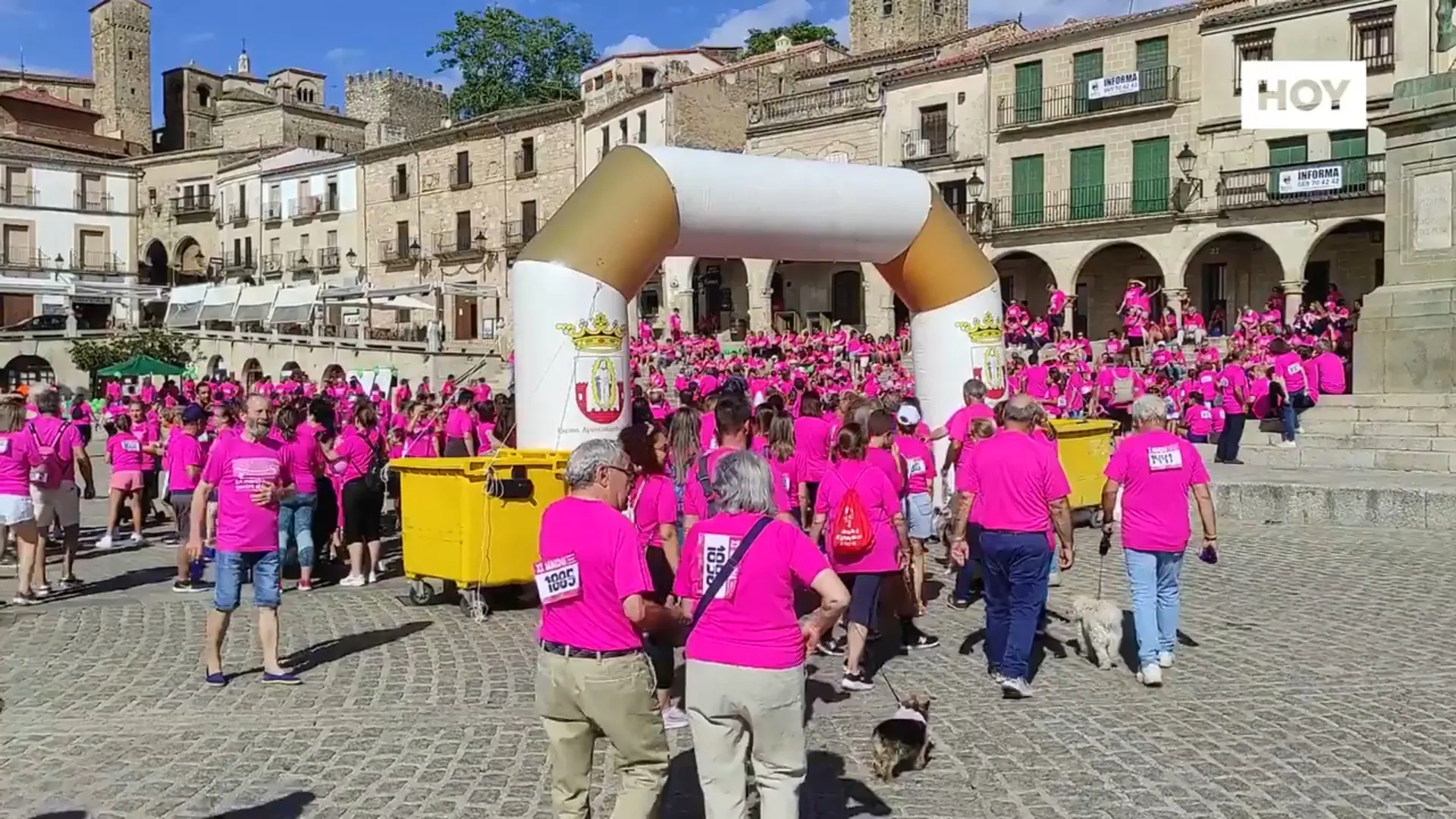 La ciudad se vuelve a teñir de rosa con la recuperada Marcha contra el Cáncer