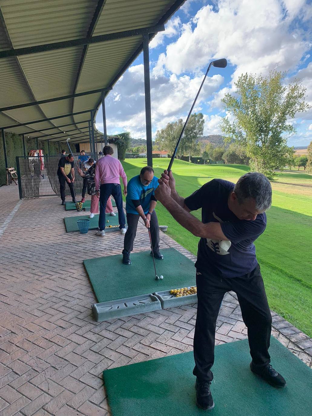 Participantes practicando la salida 