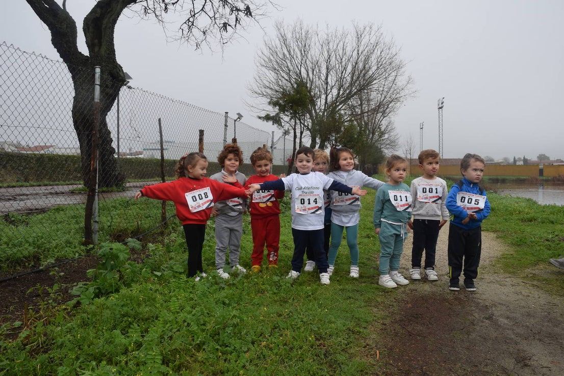 Fotos: I edición de la San Silvestre escolar