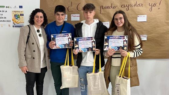 Tres estudiantes del Francisco de Orellana, premiados en 'Efecto Matilda'