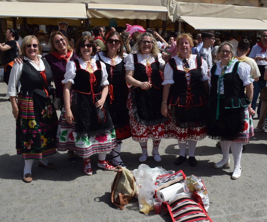 Un multitudinario y caluroso Chíviri
