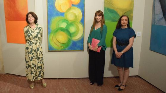 El Barrantes Cervantes acoge una «explosión de color», con una nueva muestra