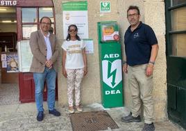 Representantes de Asemtru, del Ayuntamienot y de la empresa