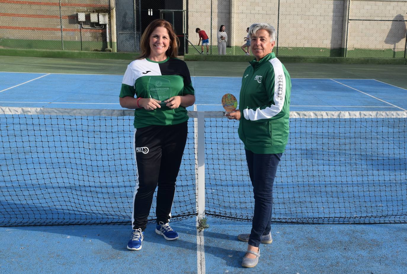 Dos trujillanas, en el Campeonato de España de Tenis por equipos
