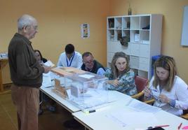 Una de las mesas electorales de las últimas elecciones