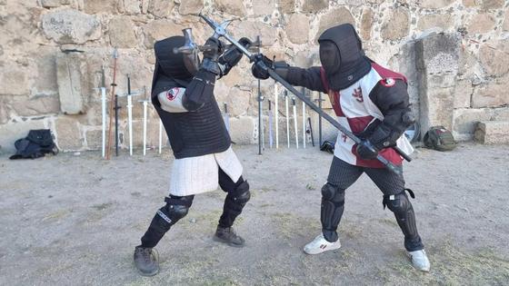 Fronteros de Extremadura vuelve a tomar el castillo