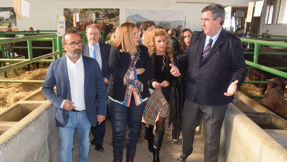 Autoridades y profesionales, protagonistas en el primer día de la Agroganadera