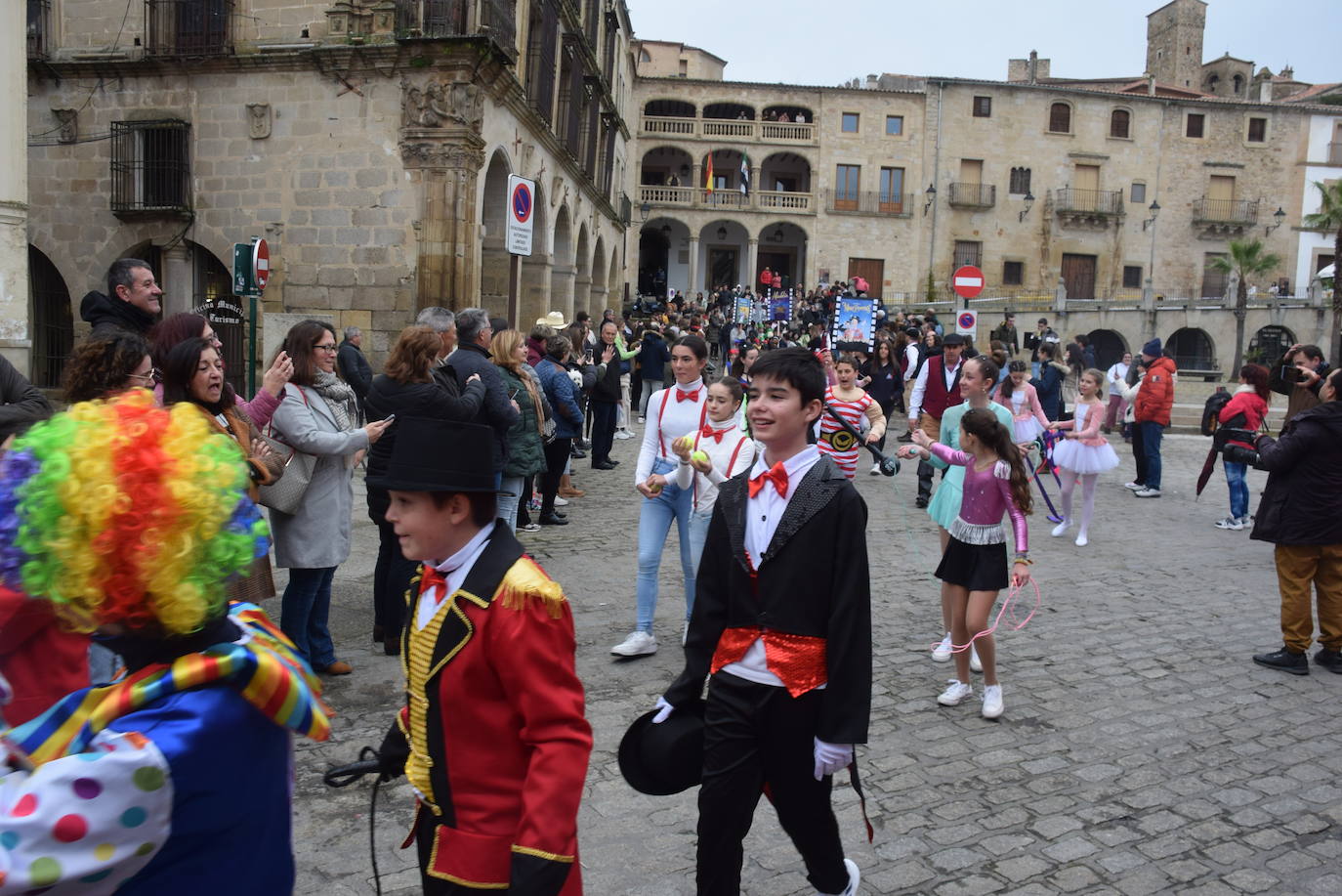 Un carnaval de cine, con el Sagrado Corazón de Jesus