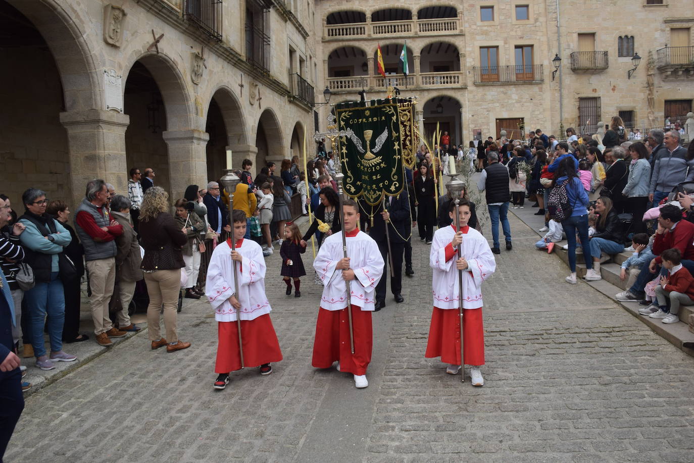 La procesión de La Burrina, con gran participación