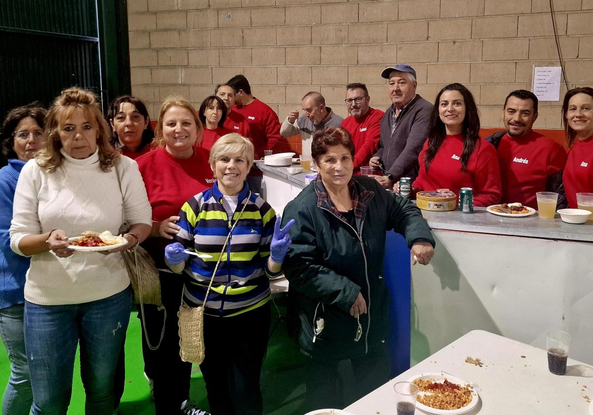 Gran participación en la degustación de migas en Deleitosa