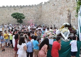 La ofrenda floral a la Patrona tendrá lugar hoy, en el patio de armas de la alcazaba