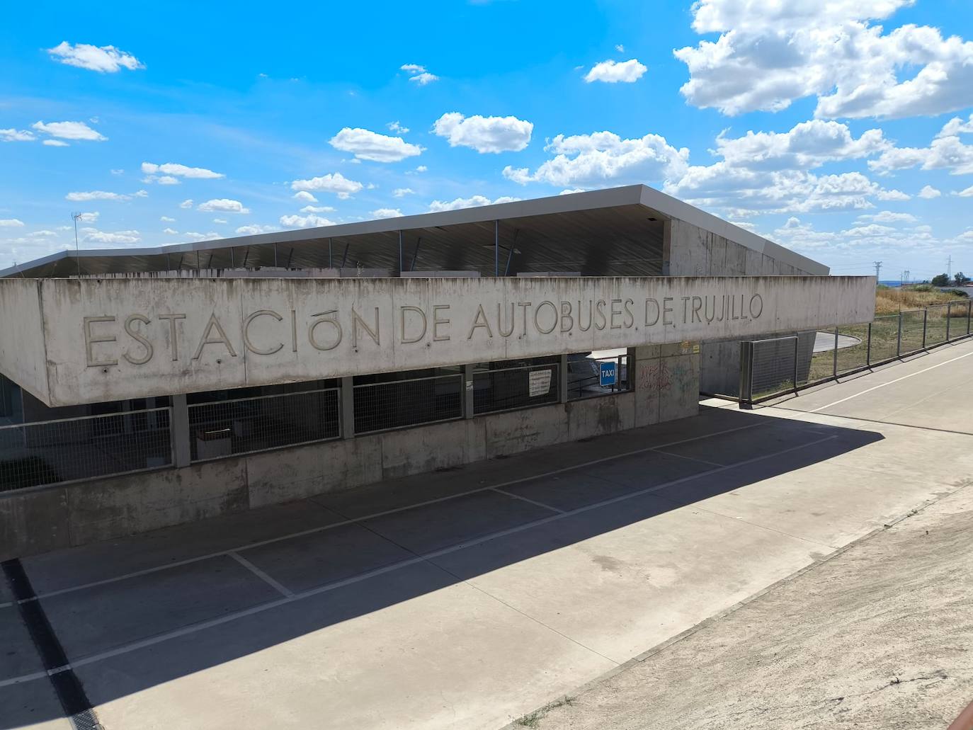 La estación de autobuses ya tiene por fin su licencia de actividad