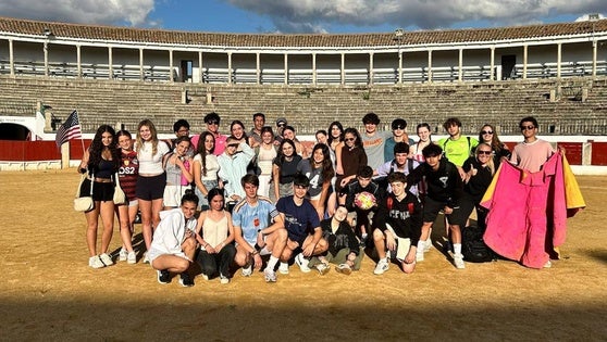 Un viaje de estudios de una semana une a jóvenes estadounidenses y trujillanos